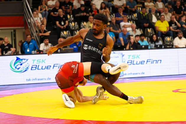 RINGEN - Deutsche Meisterschaften 2026 65kg Freistil: Andre Clarke (ASV Mainz 88) gegen Kevin Henkel (SV Freiburg-Haslach)