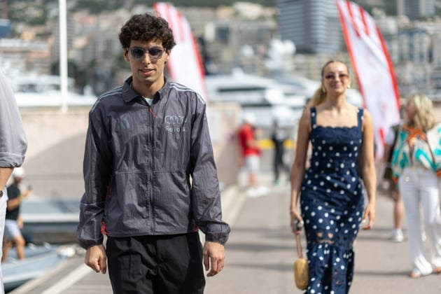 Foto IPP Enrico Schiavi Monaco 07-06-2026 Formula 1 F1 Gran Premio di Monaco 2026 Box-Paddock nella foto: Gabriel Bortoleto - Audi Revoult F1 Team Monaco italy PRINCIPATO DI MONACO ITALY  Copyright: xR4924_italyphotopressx