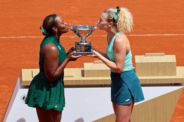 RECORD DATE NOT STATED 7th June 2026; Roland Garros, Paris, France; 2026 French Open Tennis, Day 20; Taylor Townsend (USA) &amp; Katerina Siniakova (CZE) kiss the trophy following their win in the ladies doubles JonxBromley