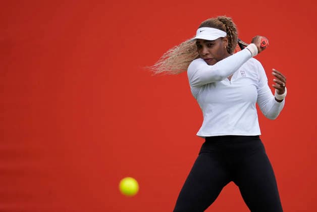 HSBC Championships - Previews Serena Williams practices ahead of her return to competition at the HSBC Championships 2026 Women s tennis tournament at The Queen s Club in London, England, on June 7, 2026. London Greater London United Kingdom  Copyright: xOwenxHammondx originalFilename:hammond-thehsbcc260607_npYuv.jpg