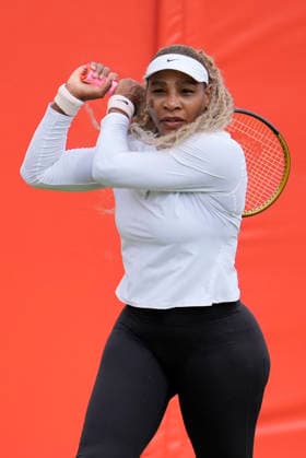 HSBC Championships - Previews Serena Williams practices ahead of her return to competition at the HSBC Championships 2026 Women s tennis tournament at The Queen s Club in London, England, on June 7, 2026. London Greater London United Kingdom  Copyright: xOwenxHammondx originalFilename:hammond-thehsbcc260607_nprHk.jpg