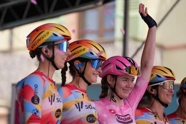 The pink jersey Netherlands™s Anna van der Breggen of Team SD Worx - Protime™s during Stage 9 of the Giro d™Italia Women, from Saluzzo to Saluzzo, Italy, Sunday, June 7, 2026.  Copyright: xDavidexSpada Lapressex
