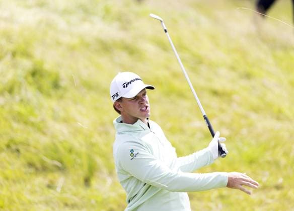 BADHOEVEDORP - Lars van der Vight in action on the final day of the KLM Open golf tournament at golf club The International. SANDER KONING ANP xVIxANPxSportx xxANPxIVx 560373718 originalFilename: 560373718.jpg