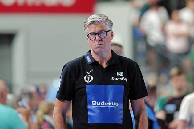 07.06.2026, xovx, Handball Daikin Handball-Bundesliga, HSG Wetzlar - SC Magedeburg Angespannte Mine bei Trainer Runar Sigtryggsson (HSG Wetzlar) vor der Partie gegen den SC Magdeburg Wetzlar Buderus Arena Hessen Deutschland (DE)