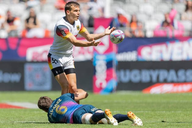 Deutschland - Argentinien, SVNS Rugby World Championship, WM, Weltmeisterschaft Cedric Eichholz (Deutschland, 54) gegen Santiago Alvarez (Argentinien, 6). Spiel um Platz 9 zwischen Deutschland und Argentinien. Drittes Turnier der SVNS World Championship, Siebener-Rugby WM vom 5. bis 7. Juni 2026 in Bordeaux (Frankreich). 7. Juni 2026., Bordeaux Region Nouvelle-Aquitaine Frankreich Stade Atlantique