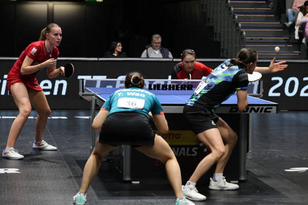 Annett Kaufmann mit Xiaona Wan im Finale gegen Yuan Wan und Sabine Winter GER Erfurt TT Finals 2026 Deutsche Meisterschaft, Tischtennis Messehalle Erfurt 07.06.2026. GER Erfurt TT Finals 2026 Deutsche Meisterschaft, Tischtennis Messehalle Erfurt 07.06.2026 Thueringen Deutsche Meiterschaft 06.06.2026 Erfurt