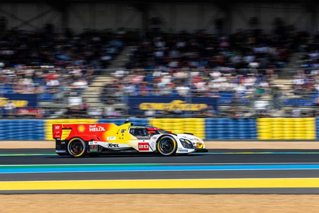 AUTOMOBILE : 24 Heures du Mans - Essais - 07 06 2026 20 BMW M Team WRT (BEL) BMW M Hybrid V8 (Hypercar) Robin Frijns (NLD) RenÃ Rast (DEU) Sheldon Van Der Linde (RSA) during the test day for the 24 Hours of Le Mans, the third round of the 2026 FIA WEC Championship, at the 24 Hours of Le Mans circuit on June 7, 2026 in France. Le MansFrance  Copyright: xKristofxVermeulen MPSxAgencyx