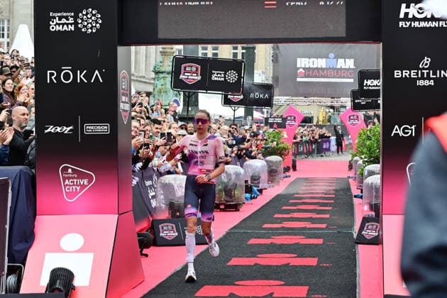 GER; Ironman Hamburg 07.06.2026, GER; Ironman Hamburg, Elite Frauen im Bild 2.Platz Laura Philipp (GER) beim Zieleinlauf