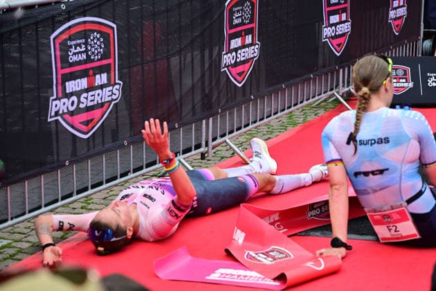 GER; Ironman Hamburg 07.06.2026, GER; Ironman Hamburg, Elite Frauen im Bild 2.Platz Laura Philipp (GER) nach dem Zieleinlauf