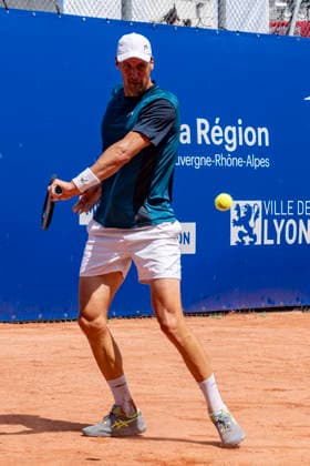 TENNIS : Open Sopra Steria - Lyon Villeurbanne 07 06 2026 Le francais Kenny De Schepper perd son 1er match lors du tournoi de tennis ATP, Tennis Herren Challenger Tour, Open Sopra Steria Ã Lyon-Villeurbanne, le 07 06 2026. Photo Sandrine Thesillat PsNewZ  Copyright: xSandrinexTHESILLATx