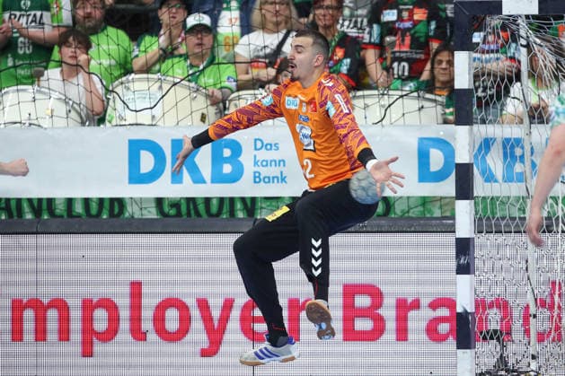 07.06.2026, xtgx, Handball, Daikin HBL, HSG Wetzlar - SC Magdeburg v.l. Matej Mandic (Magdeburg, 12) Parade, haelt den Ball, faengt den Ball, pariert Wetzlar