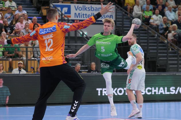 07.06.2026, xtgx, Handball, Daikin HBL, HSG Wetzlar - SC Magdeburg v.l. Rasmus Meyer Ejlersen (Wetzlar, 5) wirft Tor, Torschuetze, erzielt Tor, Treffer, scores the goal Wetzlar