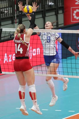 VOLLEYBALL - CEV ELW, AUT vs ISL SCHWECHAT,AUSTRIA,07.JUN.26 - VOLLEYBALL - CEV European League women, OEVV international match, Länderspiel, Nationalmannschaft Austria vs Iceland. Image shows Kora Marina Schaberl (AUT) and Lejla Sara Hadziredzepovic (ISL)-  GEPAxpictures xWalterxLuger