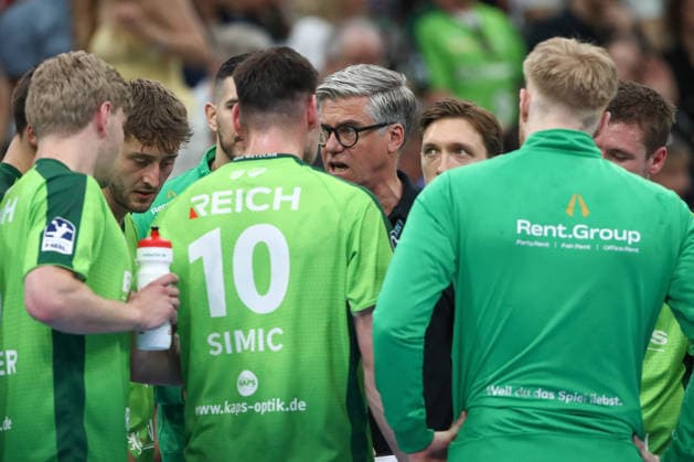 07.06.2026, xtgx, Handball, Daikin HBL, HSG Wetzlar - SC Magdeburg v.l. Runar Sigtryggsson (Wetzlar, Trainer) Wetzlar