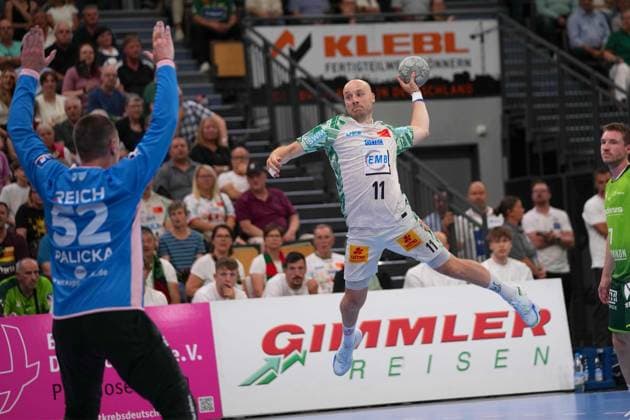 Daniel Pettersson ( 11 Magdeburg ) Andreas Palicka ( 52 Wetzlar ) during the Daikin Handball-Bundesliga match between HSG Wetzlar and SC Magdeburg at Buderus Arena Wetzlar.  Copyright: xJuliaxKneisslx xSPPx Sportspressphoto_SPR162869