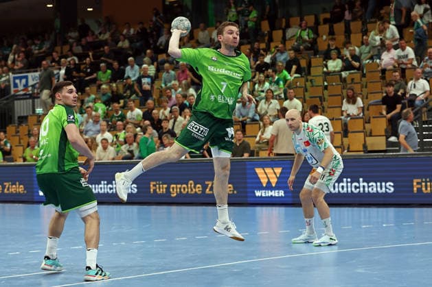 07.06.2026, xovx, Handball Daikin Handball-Bundesliga, HSG Wetzlar - SC Magedeburg v.l. Josip Simic (HSG Wetzlar), Dominik Mappes (HSG Wetzlar), Daniel Pettersson (SC Magdeburg) Wetzlar Buderus Arena Hessen Deutschland (DE)