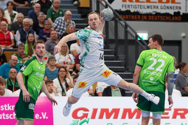 07.06.2026, xgox, Handball - Daikin HBL HSG Wetzlar - SC Magdeburg emspor, v.l. Omar Ingi Magnusson (Magdeburg, 14) am Ball, plays the ball Wetzlar