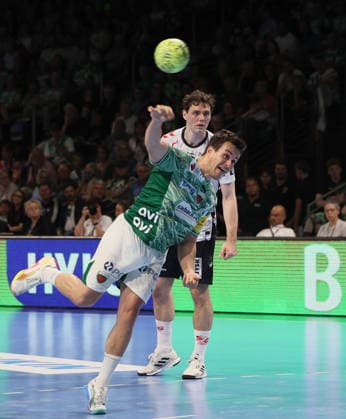 GER HBL Saison 2025 2026 FÜCHSE Berlin vs SG Flensburg-Handewitt, 07.06.26, Max-Schmeling-Halle, Berlin, Tim FREIHÖFER (Füchse Berlin 20), Siebenmeter, Strafwurf
