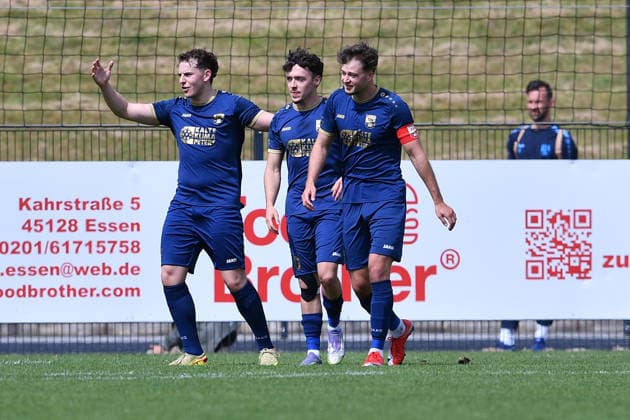 Fußball Oberliga Niederrhein 34. Spieltag ETB Schwarz-Weiß Essen - TSV Meerbusch am 07.06.2026 im Uhlenkrugstadion in Essen Torjubel zum 1:4 durch Pablo Ramm ( Meerbusch )