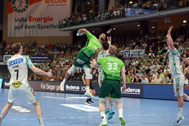 07.06.2026, xovx, Handball Daikin Handball-Bundesliga, HSG Wetzlar - SC Magedeburg v.l. Felix Claar (SC Magdeburg), Philipp Ahouansou (HSG Wetzlar), Elvar Örn Jonsson (SC Magdeburg), Georg Löwen (HSG Wetzlar), Albin Lagergren (SC Magdeburg) Wetzlar Buderus Arena Hessen Deutschland (DE)