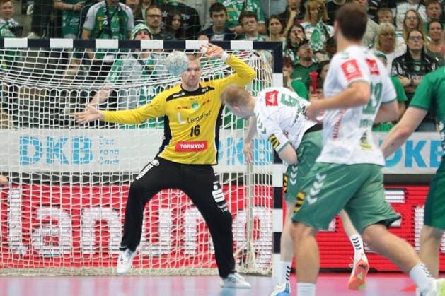 Handball DAIKIN HBL, SC DHfK Leipzig - GWD Minden; 07.06.2026 Torwart Tomas Mrkva (16, SC DHfK Leipzig) beim Siebenmeter. Handball, DAIKIN HBL, 1. Bundesliga, Saison 2025 2026, 34. Spieltag: SC DHfK Leipzig vs. GWD Minden am 07.06.2026 in der Quarterback Immobilien Arena Leipzig.