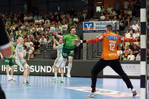 07.06.2026, xovx, Handball Daikin Handball-Bundesliga, HSG Wetzlar - SC Magedeburg v.l. Magnus Saugstrup (SC Magdeburg), Lukas Mertens (SC Magdeburg), Justin Müller (HSG Wetzlar), Matej Mandic (SC Magdeburg) Wetzlar Buderus Arena Hessen Deutschland (DE)