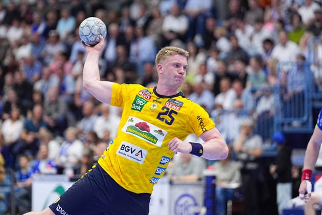 07.06.2026, xydrx, Handball, 1.HBL, VfL Gummersbach - Rhein-Neckar Löwen, Schwalbe-Arena: Haukur Thrastarson (Rhein-Neckar Loewen, 25) beim sieben Meter
