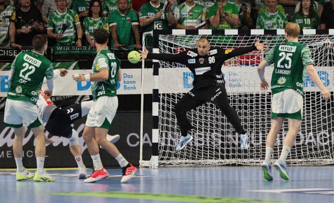 GER HBL Saison 2025 2026 FÜCHSE Berlin vs SG Flensburg-Handewitt, 07.06.26, Max-Schmeling-Halle, Berlin, Dejan MILOSAVLJEV (Füchse Berlin 96), Torhüter, Parade