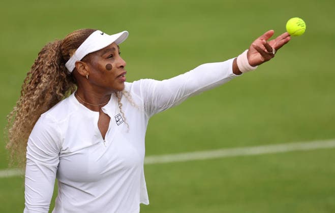 Serena Williams of USA in action during practice HSBC Queen s Club Championships, Day Two, Tennis, Queen s Club, West Kensington, London, UK - 07 Jun 2026London Queen s Club United Kingdom  Copyright: xEllaxLing Shutterstockx 16915783dh
