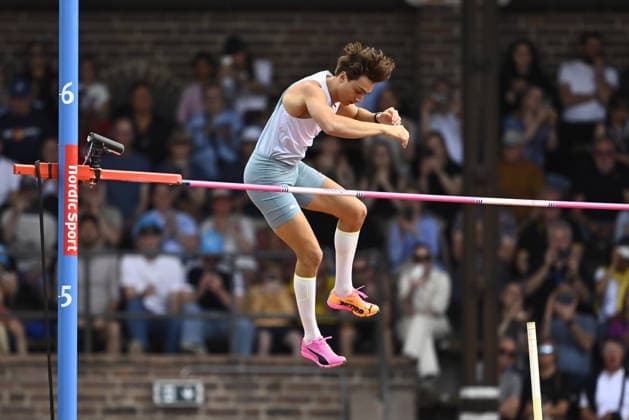 STOCKHOLM, SVERIGE 20260607 Sveriges Armand Duplantis under herrarnas stavhopp under söndagens Diamond League-gala (Bauhaus-galan) pa Stockholms stadion. STOCKHOLM SVERIGE x10430x