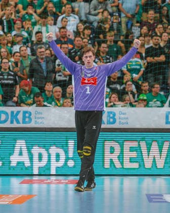 Malte Semisch (TSV GWD Minden, 01) celebrates save SC DHfK Leipzig - TSV GWD Minden. Bundesliga, Herren Handball, 25 26, GER, Leipzig, Quarterback Immobilien Arena, Round 34 Leipzig Quarterback Immobilien Arena Sachsen GER Copyright: xBillmanxDubex