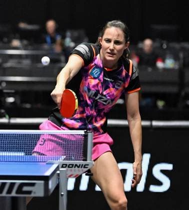 Sabine Winter (TSV Dachau) unterliegt in einem umkämpften Finale der Deutschen Meisterschaften Titelverteidigerin Annett Kaufmann (SV DJK Kolbermoor) Sabine Winter (TSV Dachau) unterliegt in einem umkämpften Finale der Deutschen Meisterschaften Titelverteidigerin Annett Kaufmann (SV DJK Kolbermoor) - Finaltag der Deutschen Meisterschaften der Damen und Herren am 7. Juni 2026 in der Messe Erfurt im Rahmen der 3. Deutschen Tischtennis-Finals in Erfurt. Erfurt Messe Erfurt Thüringen Deutschland