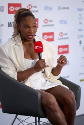 Serena Williams of USA speaks to the press at the Queens Club HSBC Queen s Club Championships, Day Two, Tennis, Queen s Club, West Kensington, London, UK - 07 Jun 2026London Queen s Club United Kingdom  Copyright: xEllaxLing Shutterstockx 16915783fk