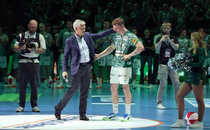 Frank Steffel, Lasse Andersson wird verabschiedet Handball HBL Bundesliga Herren 34. Spieltag Saison 2025 2026 07.06.2026 Füchse Berlin vs SG Flensburg Handewitt