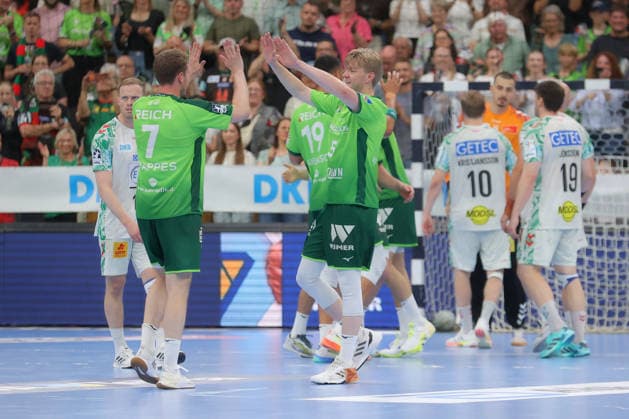 07.06.2026, xtgx, Handball, Daikin HBL, HSG Wetzlar - SC Magdeburg v.l. Wetzlars Spiels jubeln über den Klassenerhalt Wetzlar