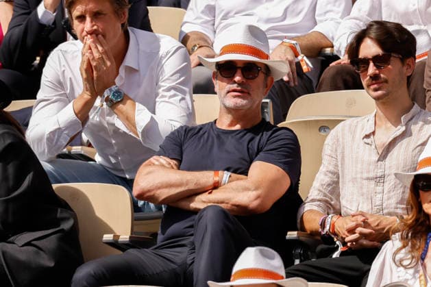 June 7, 2026, Paris, Paris, France: Jean DUJARDIN during the tennis Grand Slam of Roland Garros 2026, menÃ¢â‚¬â ¢s final match between Flavio COBOLLI (ITA) and Alexander ZVEREV (GER) at Roland Garros Stadium - on June 07 2026 .Paris - France Paris France - ZUMAb253 20260607_zsp_b253_078 Copyright: xLoicxBaratouxx