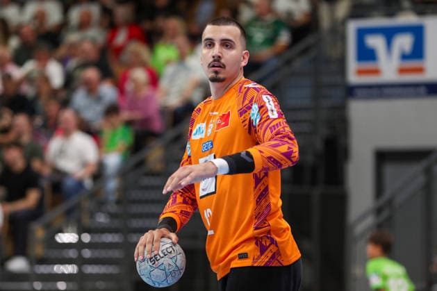 07.06.2026, xgox, Handball - Daikin HBL HSG Wetzlar - SC Magdeburg emspor, v.l. Matej Mandic (Magdeburg, 12) Parade, haelt den Ball, faengt den Ball, pariert Wetzlar