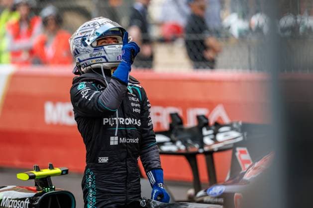 Andrea Kimi Antonelli (Mercedes AMG Petronas F1 Team, 12) bejubelt seinen Sieg, Grosser Preis von Monaco, Motorsport, Formel 1, Saison 2026, 07.06.2026 Grosser Preis von Monaco, Motorsport, Formel 1, Saison 2026, 07.06.2026 Monte Carlo
