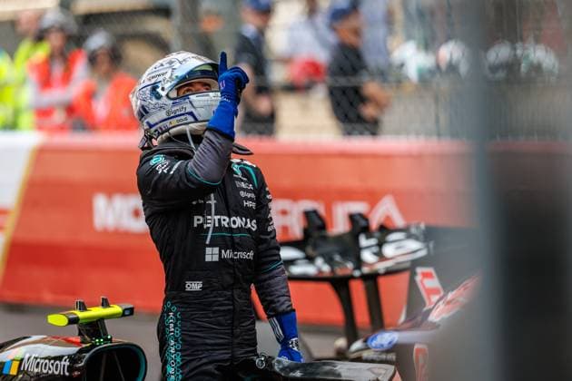 Andrea Kimi Antonelli (Mercedes AMG Petronas F1 Team, 12) bejubelt seinen Sieg, Grosser Preis von Monaco, Motorsport, Formel 1, Saison 2026, 07.06.2026 Grosser Preis von Monaco, Motorsport, Formel 1, Saison 2026, 07.06.2026 Monte Carlo