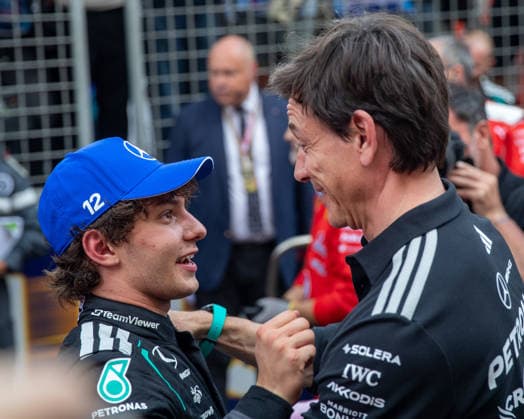 FORMULA 1 - GP of Monaco MONTE CARLO,MONACO,07.JUN.26 - MOTORSPORTS, FORMULA 1 - Grand Prix of Monaco, Circuit de Monaco. Image shows Kimi Antonelli (ITA Mercedes) and team principal Toto Wolff (Mercedes AUT).  GEPAxpictures xGabrielxLopez