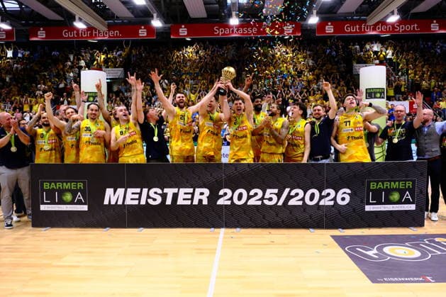 ProA Playoff Finale - Phoenix Hagen vs. Bozic Estriche Knights Kirchheim, Hagen, 07.06.2026, Ischelandhalle Hagen Siegerehrung von Phoenix Hagen, Meister 2025 2026 ; ProA Playoff Finale - Phoenix Hagen vs. Bozic Estriche Knights Kirchheim, Hagen, 07.06.2026, Ischelandhalle Hagen
