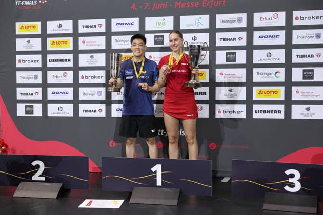 v.li. Dang Qiu und Annett Kaufmann sind Deutscher Meister 2026 GER Erfurt TT Finals 2026 Deutsche Meisterschaft, Tischtennis Messehalle Erfurt 07.06.2026. GER Erfurt TT Finals 2026 Deutsche Meisterschaft, Tischtennis Messehalle Erfurt 07.06.2026 Thueringen Deutsche Meiterschaft 06.06.2026 Erfurt