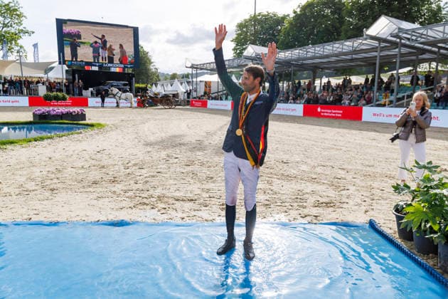 BALVE - LONGINES Balve Optimum 2026, BALVE - LONGINES Balve Optimum 2026 KUKUK Christian (GER) Meisterehrung Meisterbad Sektdusche LONGINES OPTIMUM PREIS Springprüfung Kl.S