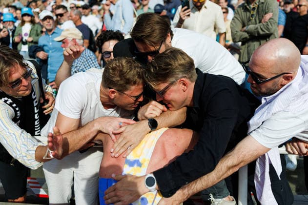 260607 Andreas Almgren of Sweden with friends after competing in the men s 1500 meter during Bauhaus-galan, part of the Diamond League series, June 7, 2026 in Stockholm. Photo: Maxim Thore BILDBYRAN kod MT MT1057 friidrott athletics friidrett diamond league bauhaus-galan bbeng stockholm sweden sverige