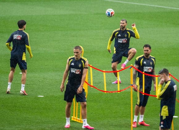 260607 Jesper Karlström of the Swedish national football team at a training session during day -4 of the FIFA World Cup, WM, Weltmeisterschaft, Fussball 2026 on June 7, 2026 in Dallas. Photo: Petter Arvidson BILDBYRAN kod PA PA1221 fotboll football soccer fotball vm fotbolls-vm fotball-vm fotbolls-vm 2026 fifa world cup 2026 träning practice training sverige sweden sverige a day -4 bbeng