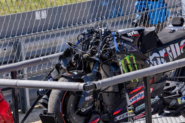 MotoGP of Hungary - Race The bike of number 89 Aprilia Racing rider Jorge Martin is seen after crashing during the race at the 2026 Grand Prix of Hungary. Balatonfokajar Balatonfokajar Hungary  Copyright: xStephenxBlackberryx originalFilename:blackberry-2026gran260607_npg2E.jpg