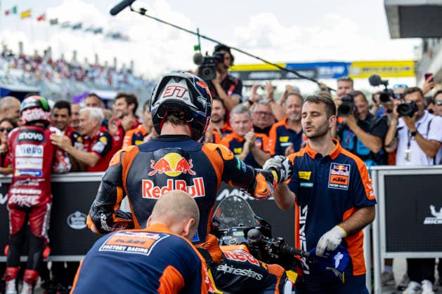 MotoGP of Hungary - Race Number 37 Red Bull KTM Factory Racing rider Pedro Acosta celebrates coming second in the race at the 2026 Grand Prix of Hungary. Balatonfokajar Balatonfokajar Hungary  Copyright: xStephenxBlackberryx originalFilename:blackberry-2026gran260607_npJxY.jpg