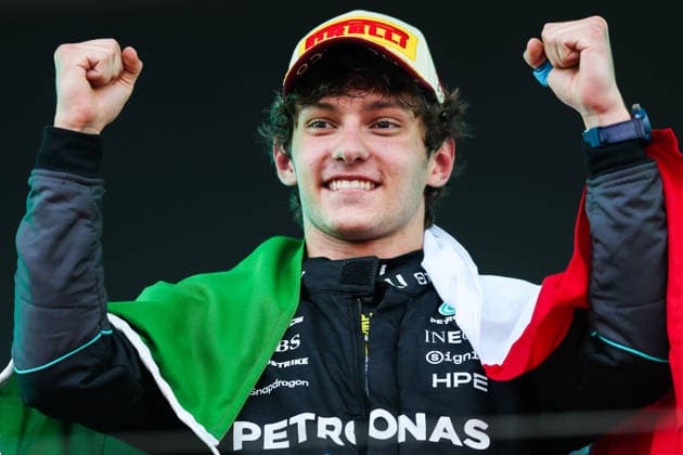 F1 - MONACO GRAND PRIX 2026 KIMI ANTONELLI Andrea (ita), Mercedes AMG F1 Team W16, portrait podium during the Formula 1 Grand Prix de Canada 2026, 6th round of the 2026 Formula One World Championship, WM, Weltmeisterschaft from June 5 to 7, 2026 on the Circuit de Monaco, in Monte-Carlo, Monaco - Monte-CarloMonaco  Copyright: xEricxAlonsox