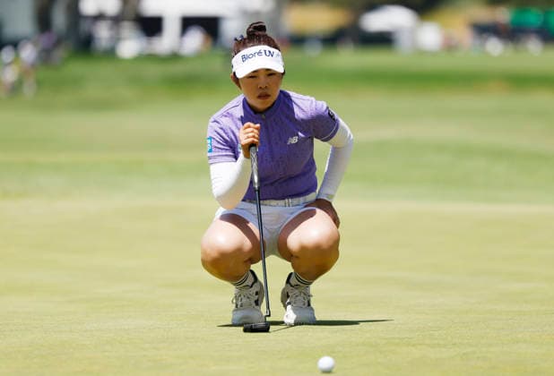 Miyu Yamashita of Japan lines up a putt on the 1st green during the final round of the 81st Women s U.S. Open golf championship at the Riviera Country Club in Pacific Palisades, California, on Sunday, June 7, 2026.  GLP20260607913 CAROLINExBREHMAN
