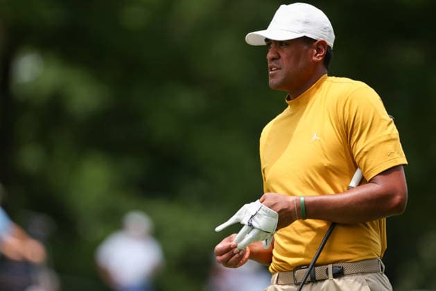 DUBLIN, OH - JUNE 07: Tony Finau of the United States walks toward the ninth green during the final round of the Memorial Tournament presented by Workday at Muirfield Village Golf Club on June 7, 2026 in Dublin, OH. (Photo by Ian Johnson Icon Sportswire) GOLF: JUN 07 PGA, Golf Herren the Memorial Tournament presented by Workday EDITORIAL USE ONLY Icon260607043